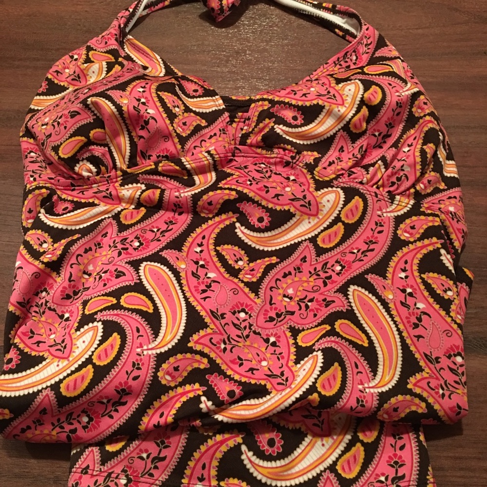 Cute Paisley print 2pc swimsuit.